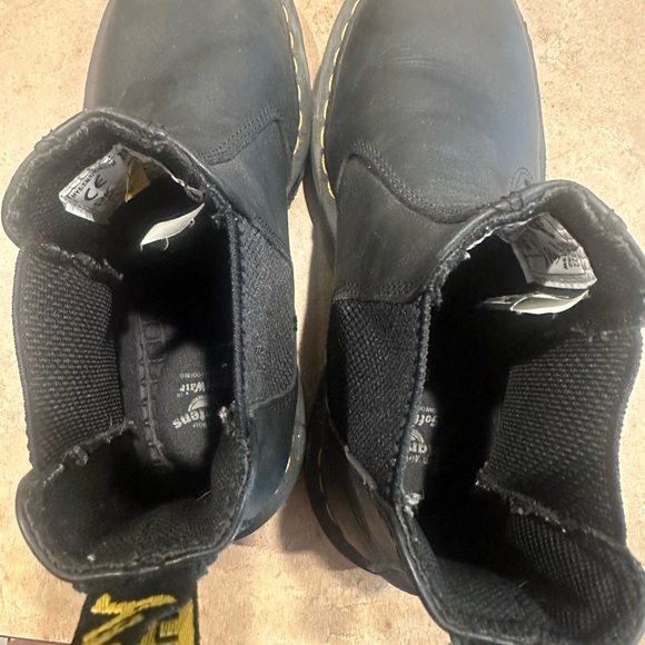 Practically New. Worn 2 times!  No flaws - Picture 5 of 6